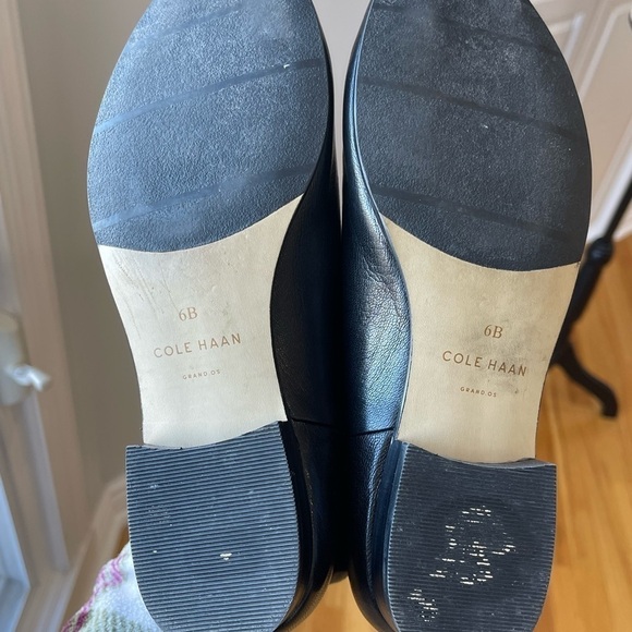 Cole Haan black leather booties in a size 6 side zipper - Picture 12 of 16